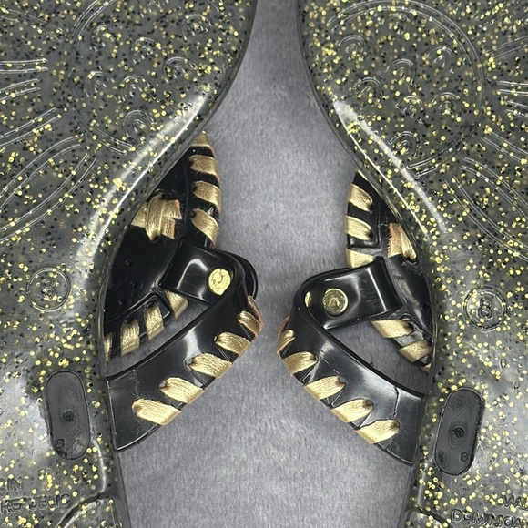 Jack Rogers Black and Gold Sandals with Elegant Design Size: 8 - Picture 7 of 7